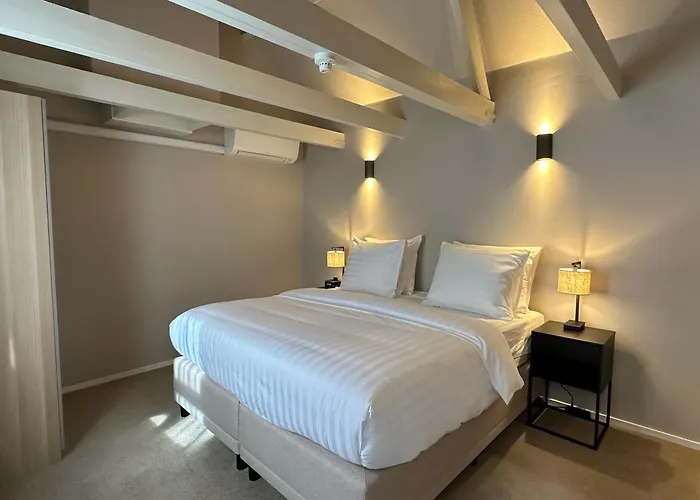 Hotel Grand Canal